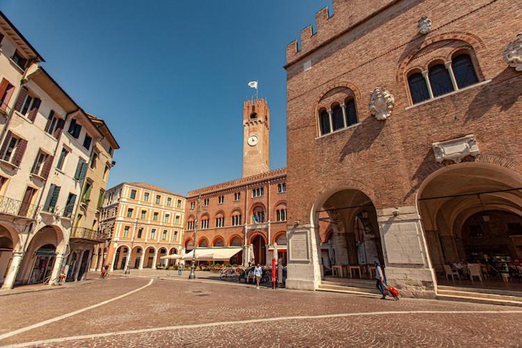 Centralissimo Con Vista Colline Conegliano Exterior photo